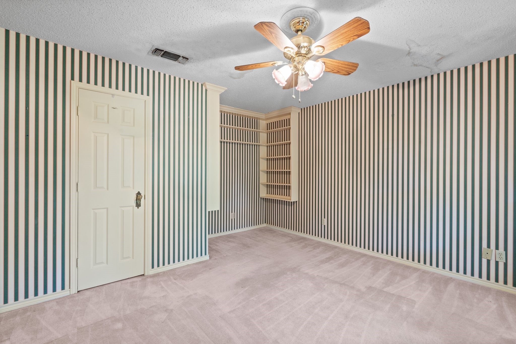 8201 E Bankhead Highway Willow Park TX 76008