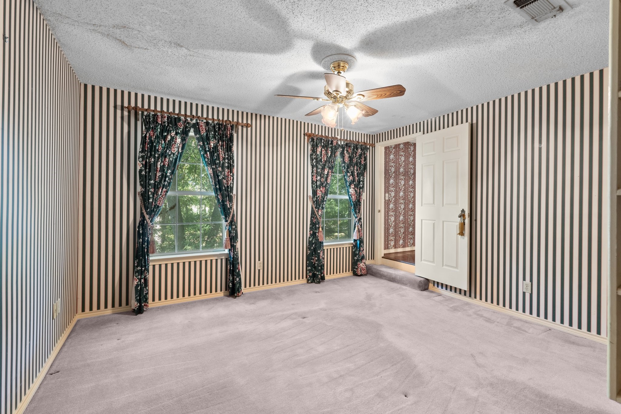 8201 E Bankhead Highway Willow Park TX 76008