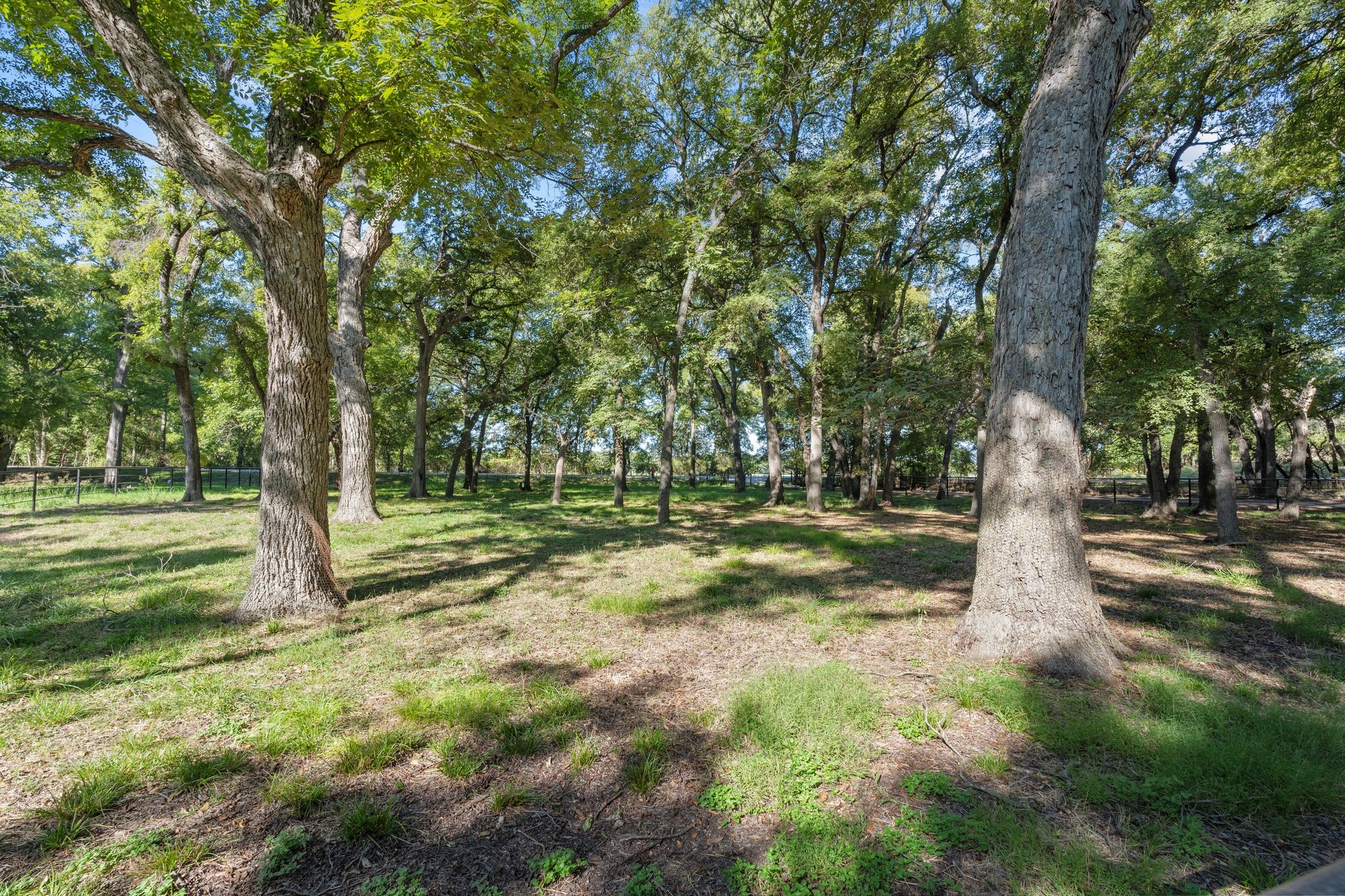8201 E Bankhead Highway Willow Park TX 76008