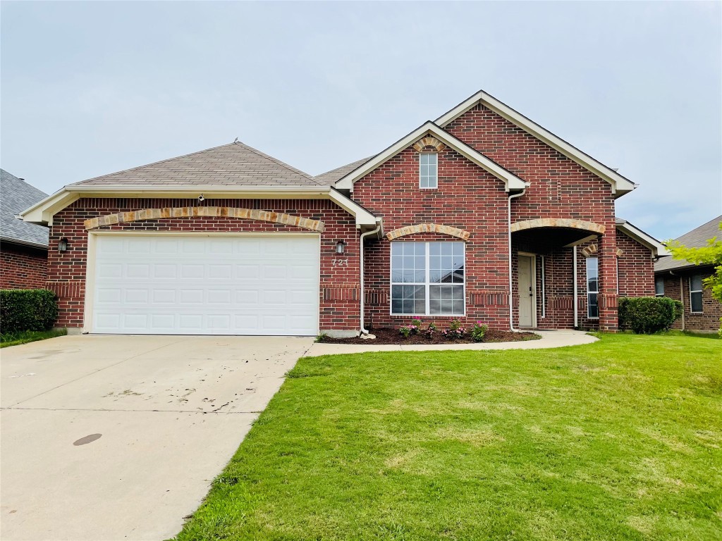 721 Evergreen Court Burleson TX 76028