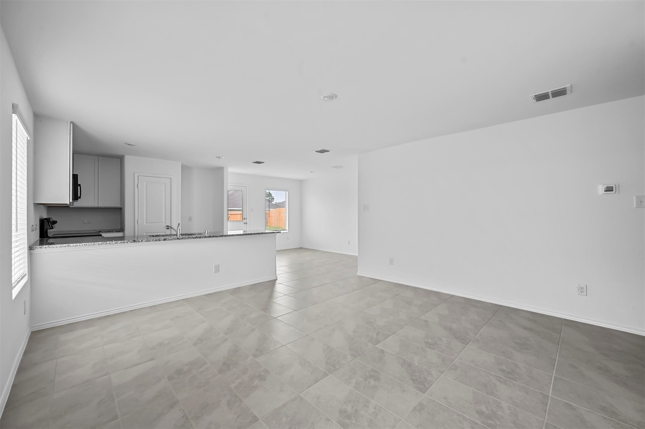 1737 Overall Lane Dallas TX 75253