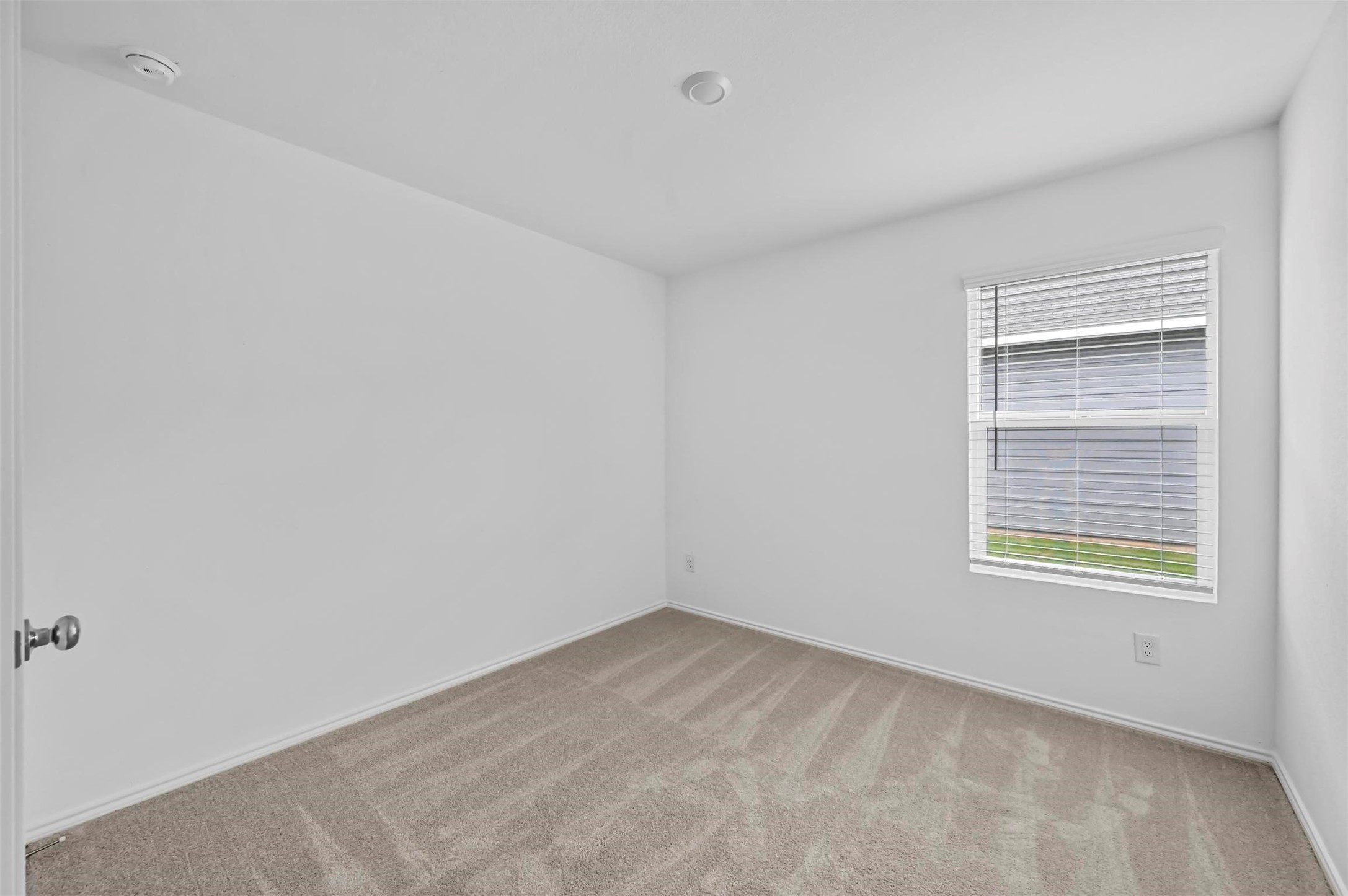 1737 Overall Lane Dallas TX 75253