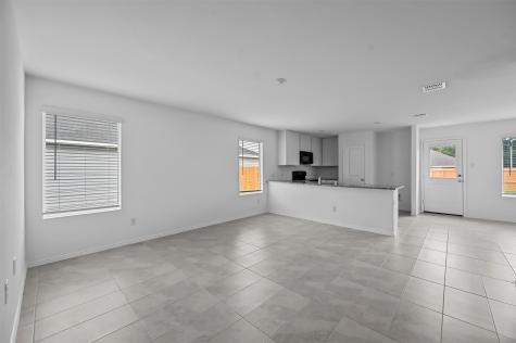 1737 Overall Lane Dallas TX 75253