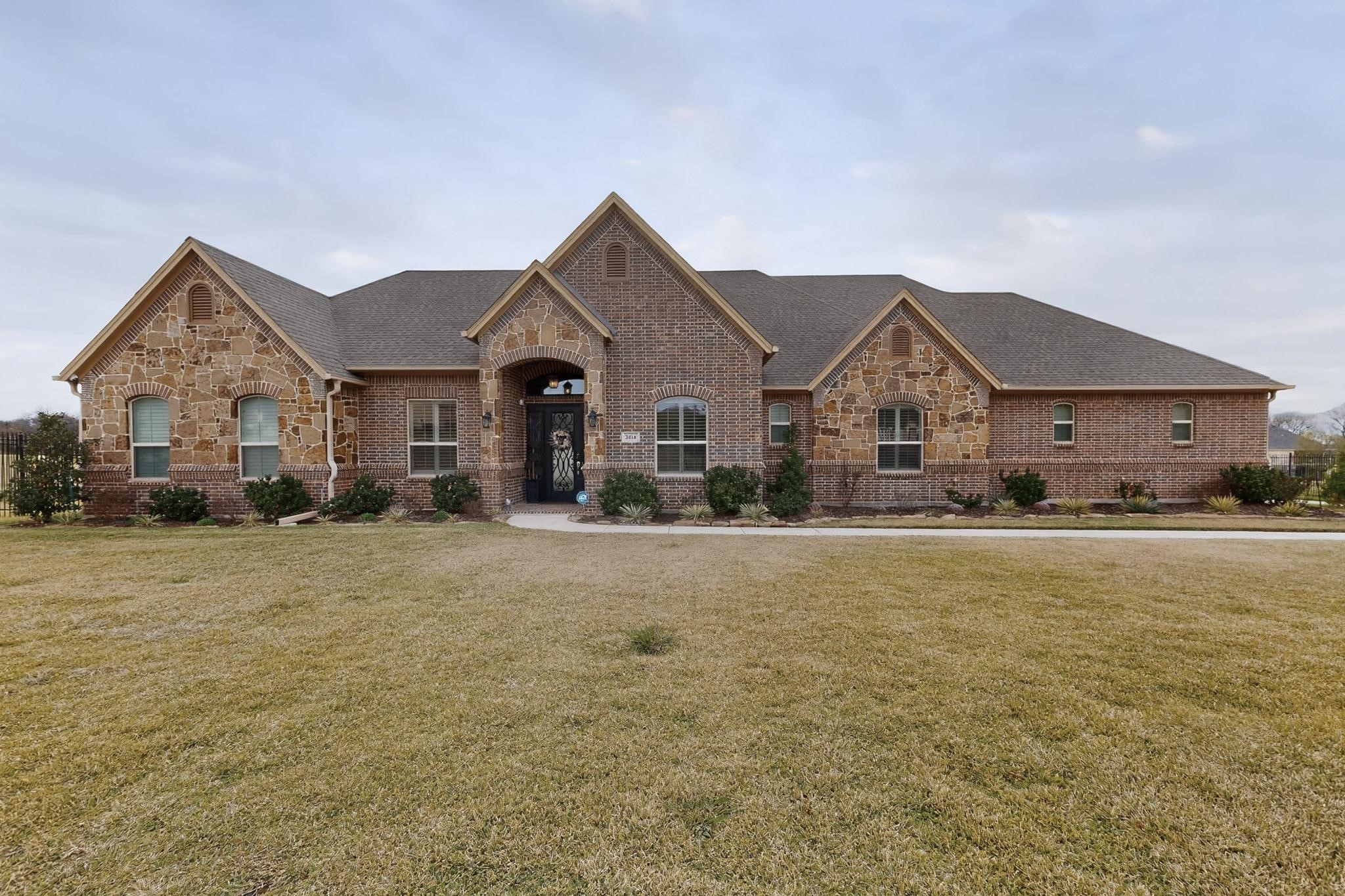 2416 Sweeping Meadows Lane Cedar Hill TX 75104