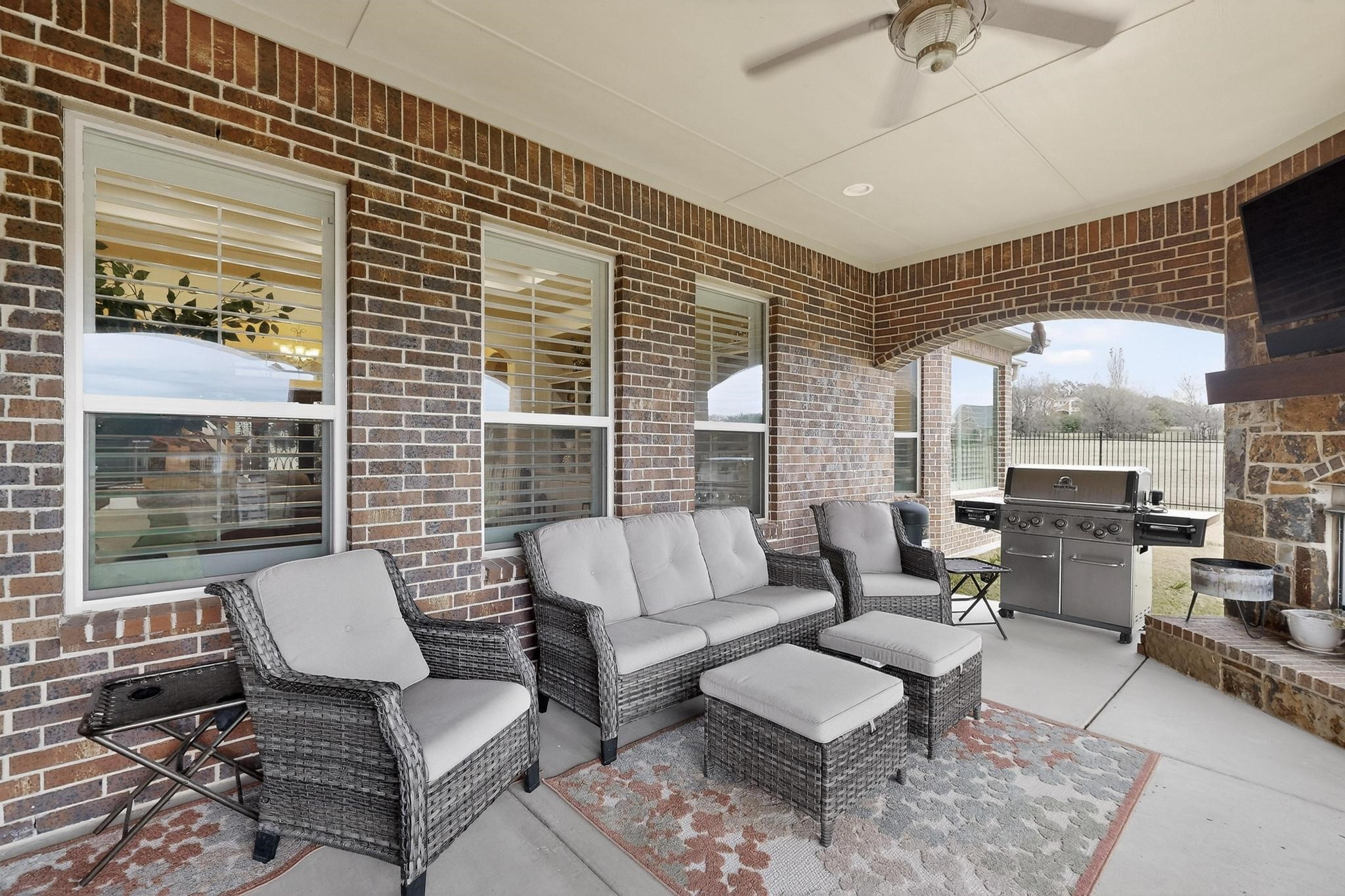 2416 Sweeping Meadows Lane Cedar Hill TX 75104