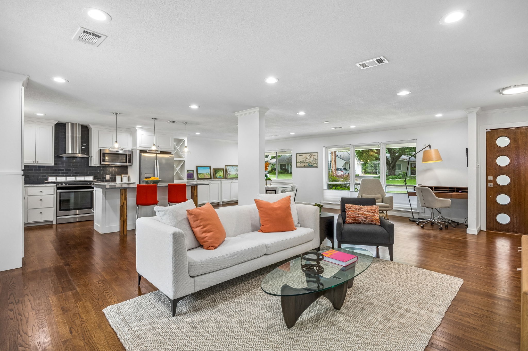 6452 Lange Circle Dallas TX 75214