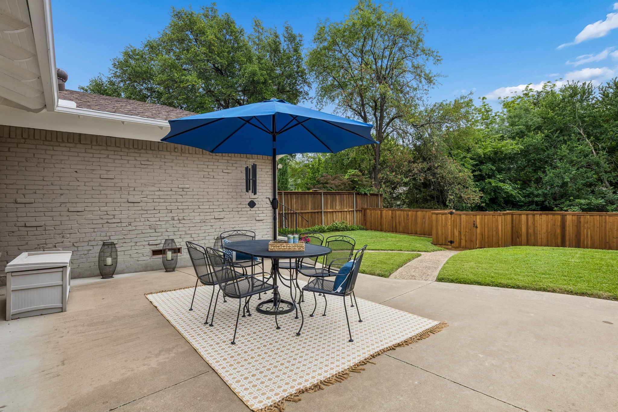 6452 Lange Circle Dallas TX 75214