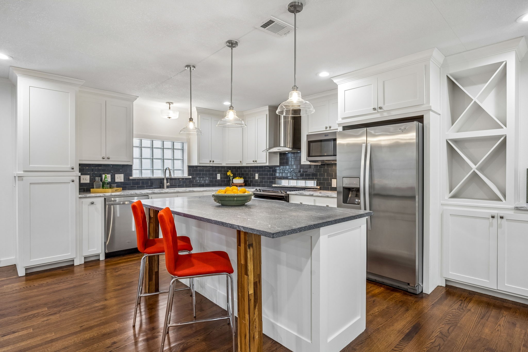 6452 Lange Circle Dallas TX 75214