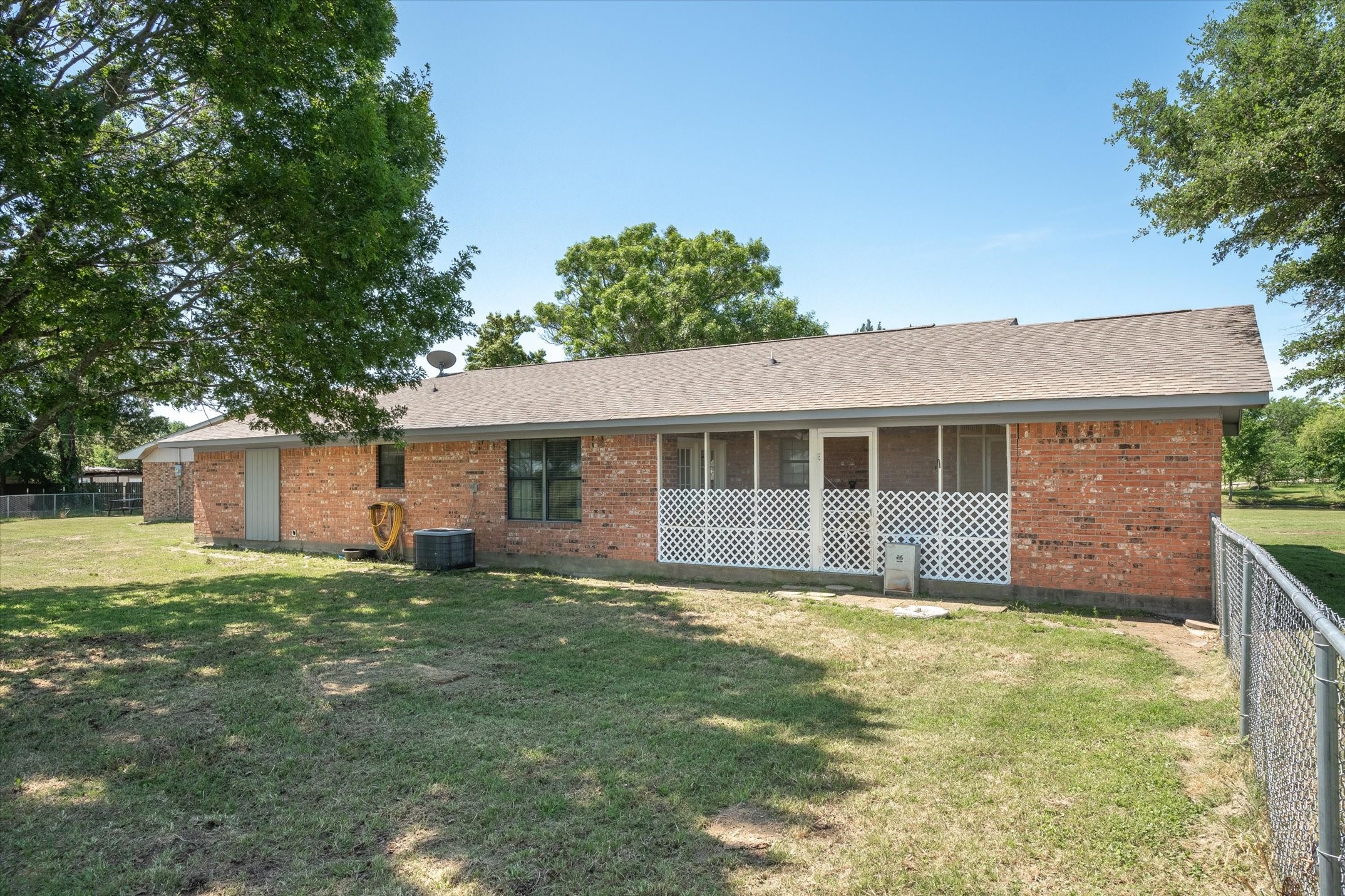 24289 State Highway 19 Canton TX 75103