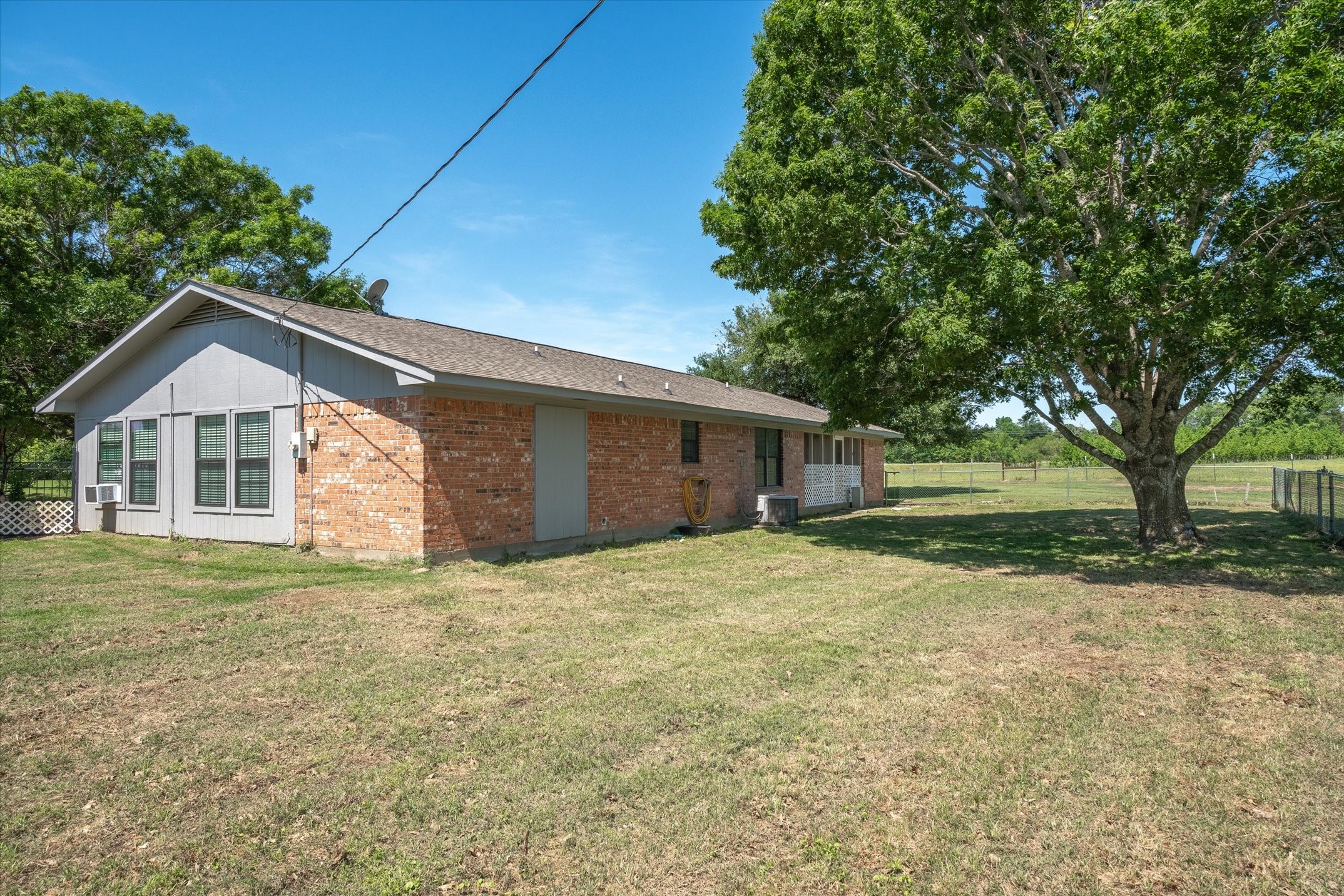 24289 State Highway 19 Canton TX 75103