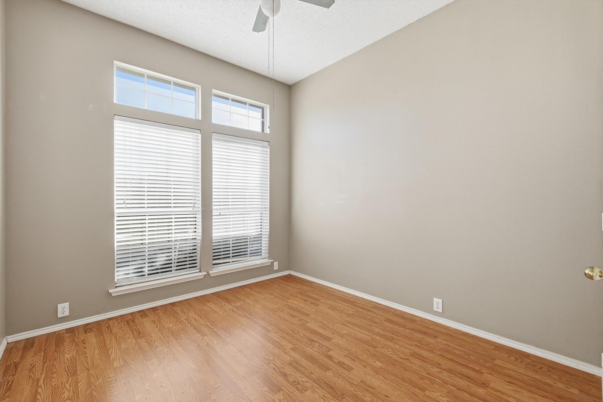 739 Thousand Oaks Drive Lake Dallas TX 75065