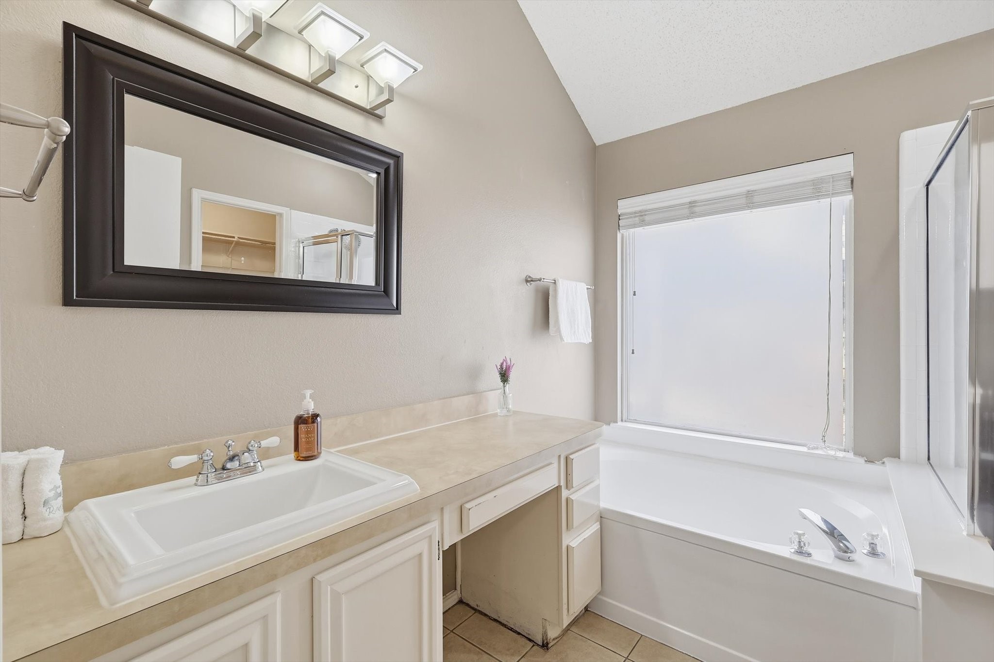 739 Thousand Oaks Drive Lake Dallas TX 75065