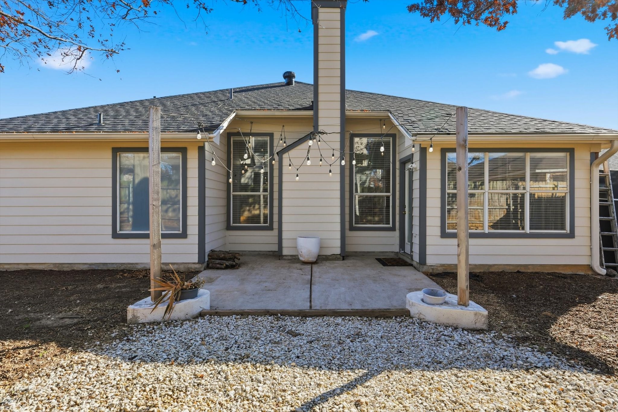 739 Thousand Oaks Drive Lake Dallas TX 75065