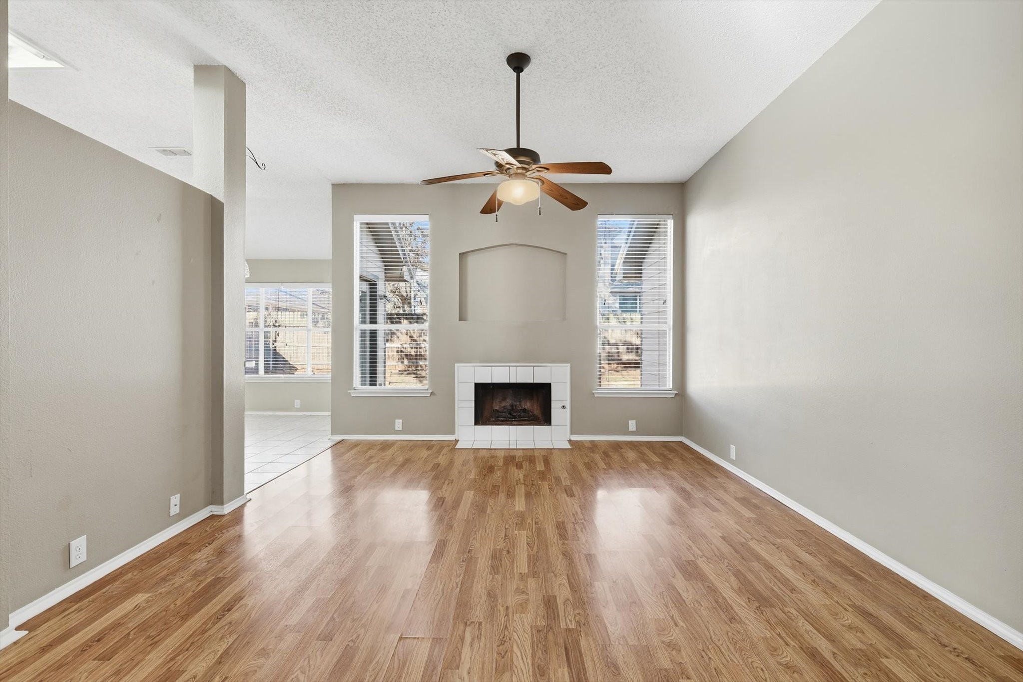 739 Thousand Oaks Drive Lake Dallas TX 75065