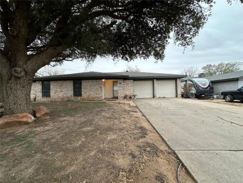 715 W Spruce Avenue Midland TX 79705