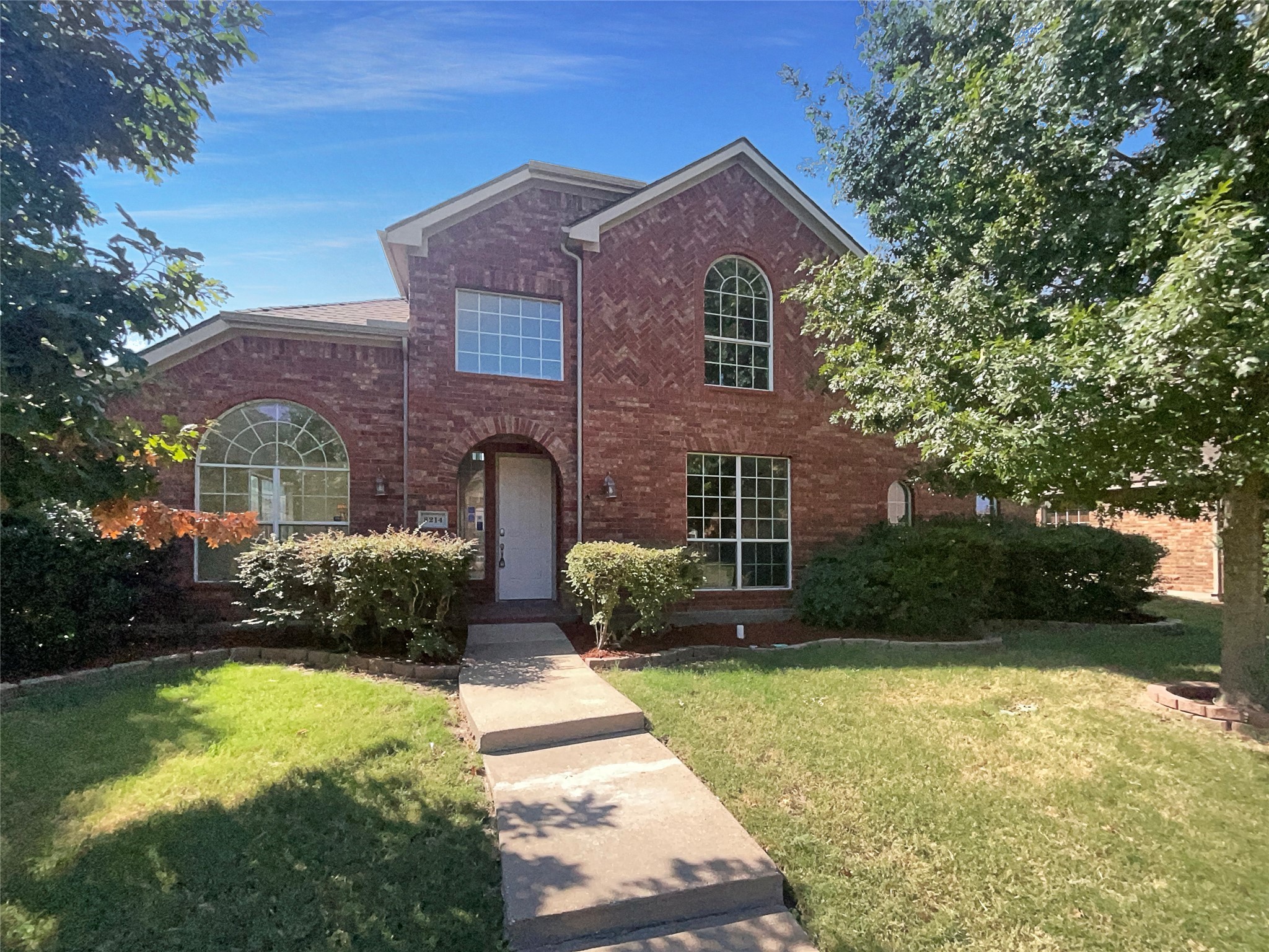 8214 Hartford Drive Rowlett TX 75089
