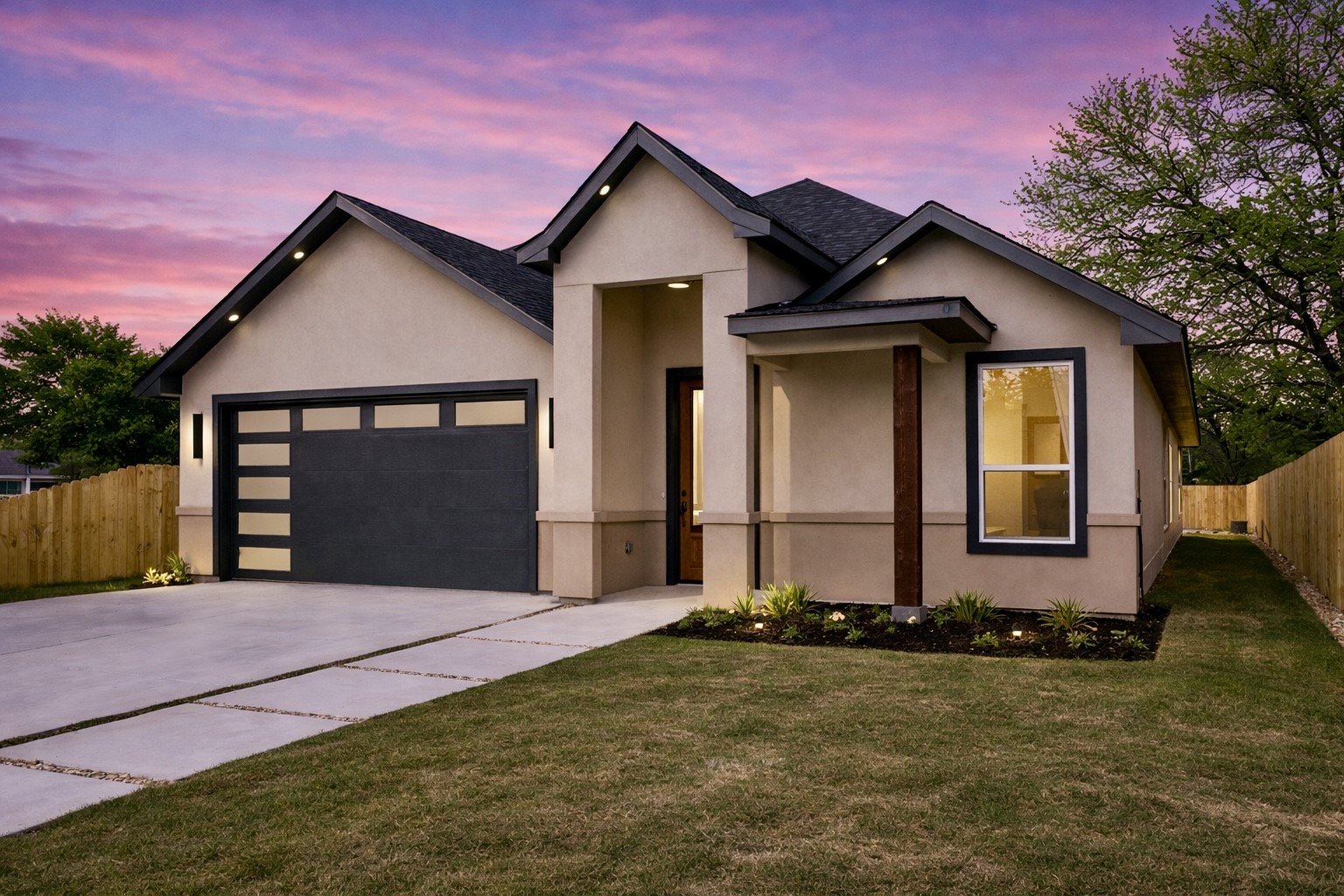 2939 Alaska Avenue Dallas TX 75216