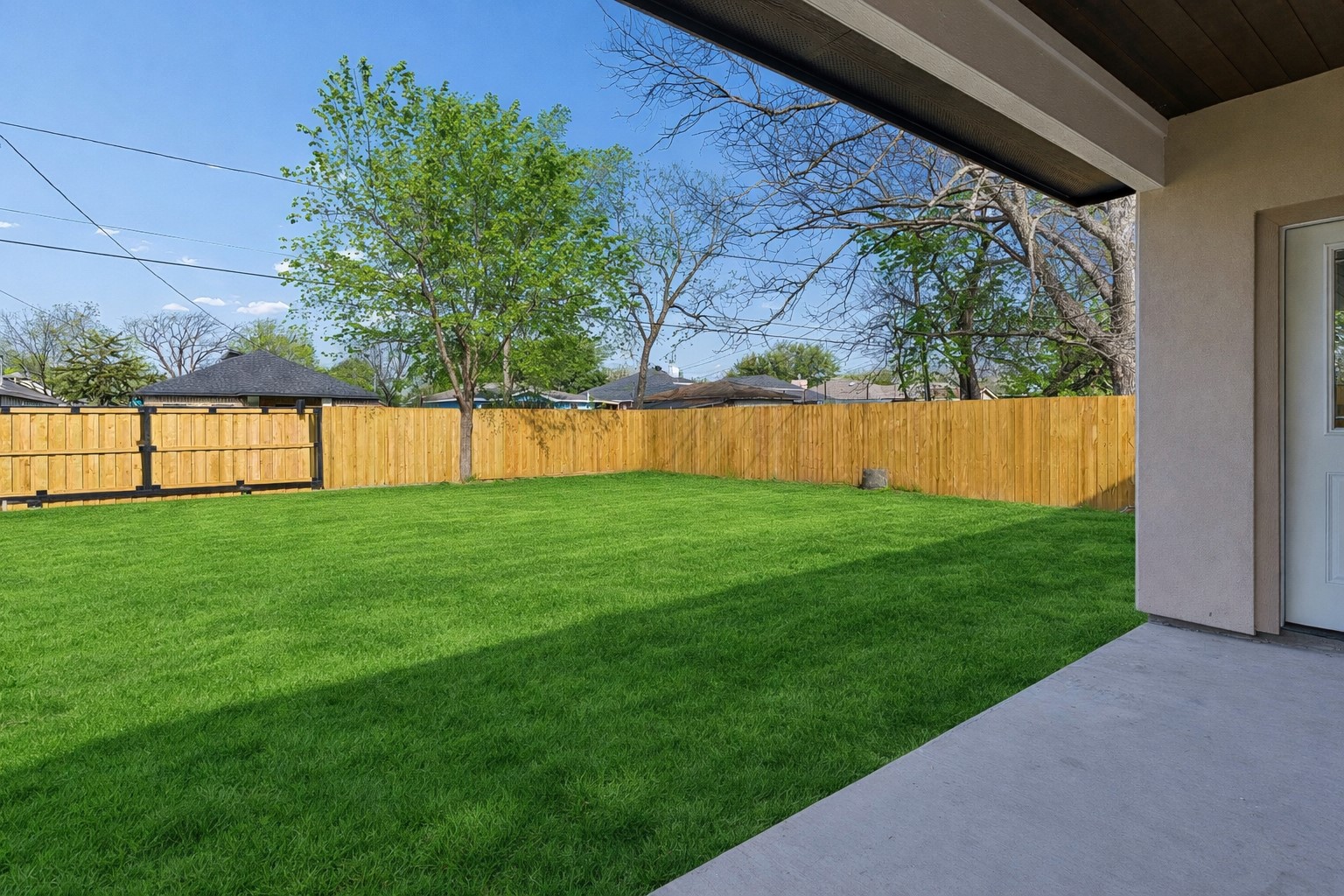 2939 Alaska Avenue Dallas TX 75216