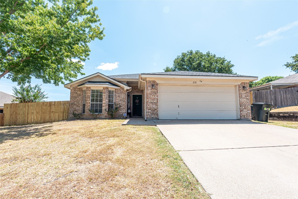 218 Merlin Drive Weatherford TX 76086