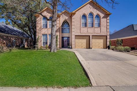 531 Deerwood Drive Burleson TX 76028