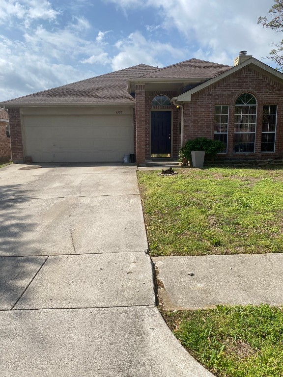 1955 Highvalley Trail Grand Prairie TX 75052