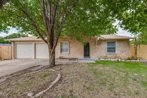 1911 Redwood Street Arlington TX 76014