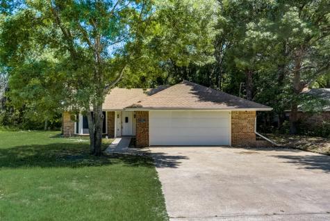 1226 Sandalwood Trail Lancaster TX 75146