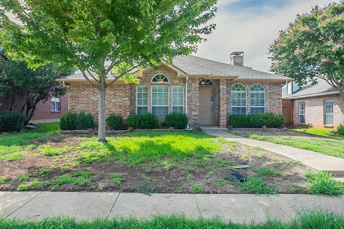 1708 Shady Creek Drive Lewisville TX 75067