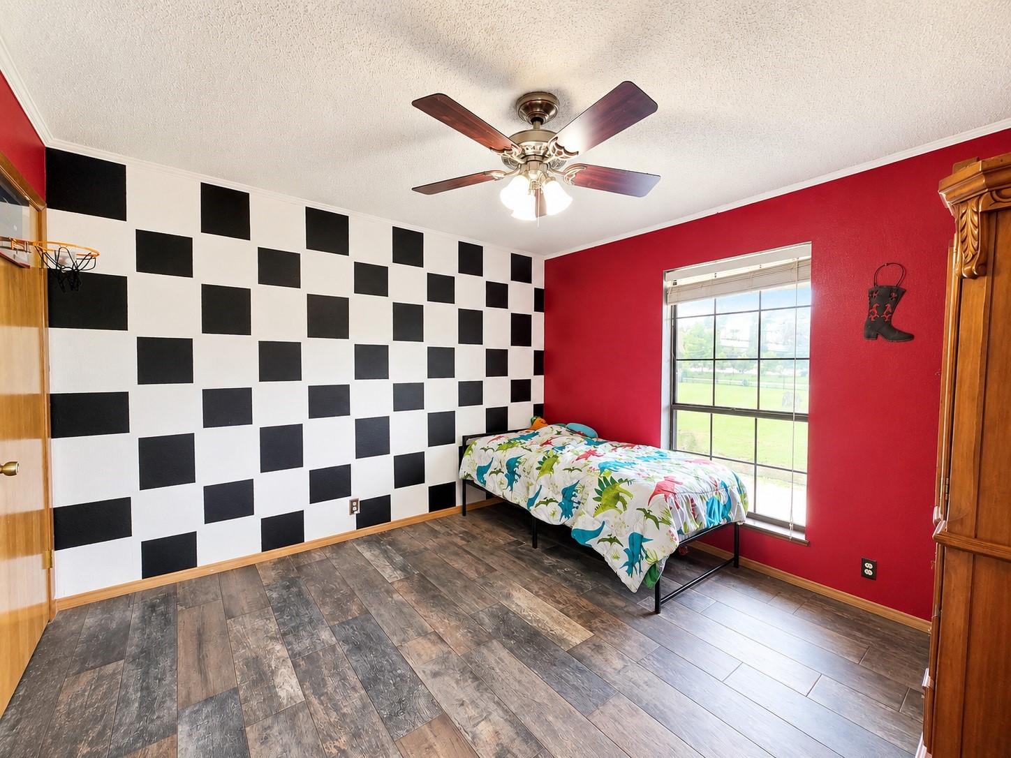 5211 Vz County Road 1222 Grand Saline TX 75140