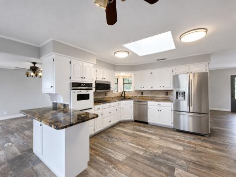 5211 Vz County Road 1222 Grand Saline TX 75140