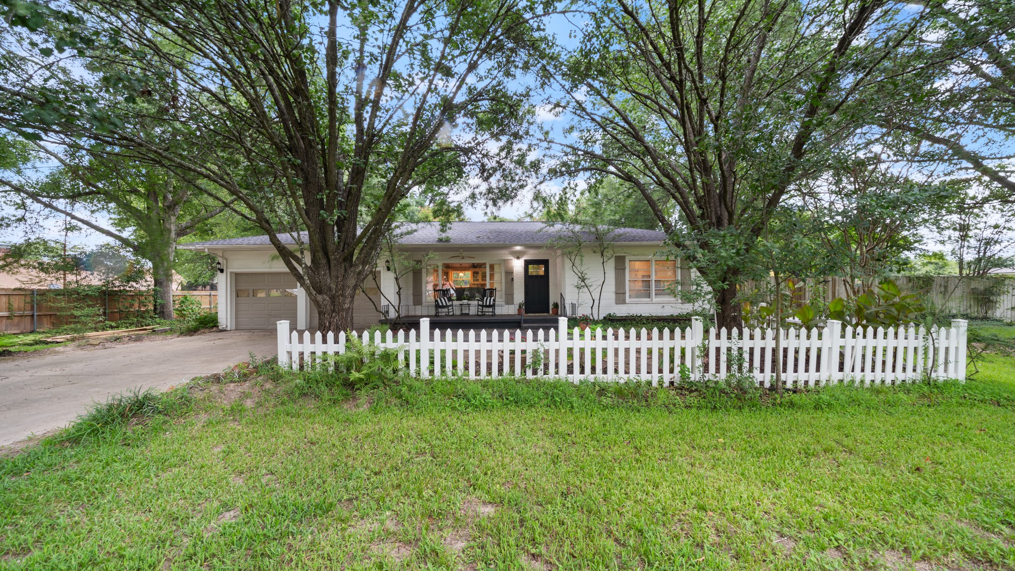 518 W Kansas Street Van TX 75790