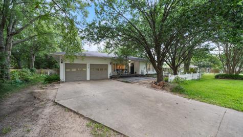 518 W Kansas Street Van TX 75790