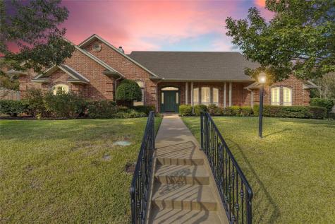 6400 Creekside Drive Greenville TX 75402