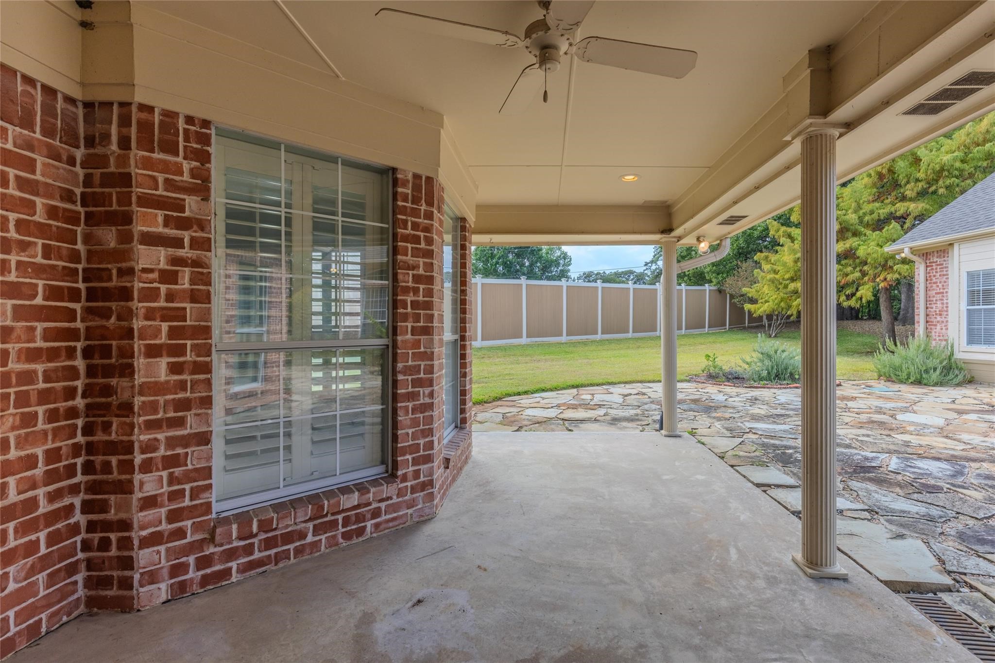 6400 Creekside Drive Greenville TX 75402