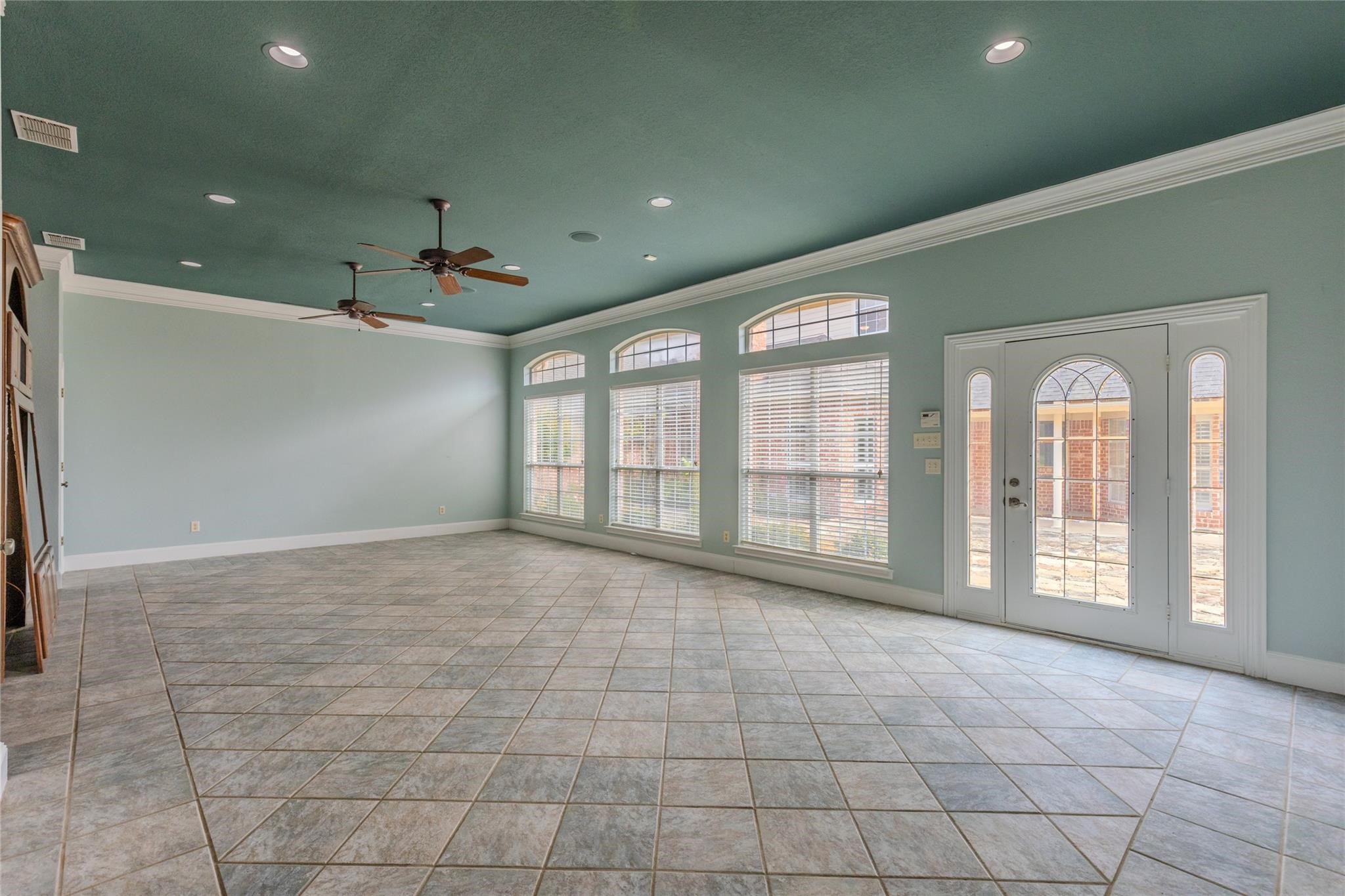 6400 Creekside Drive Greenville TX 75402