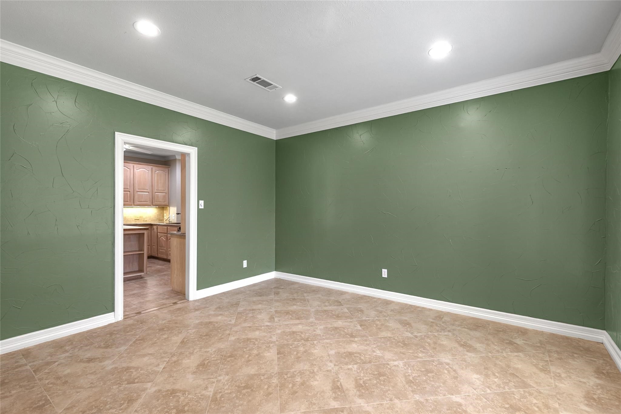 6400 Creekside Drive Greenville TX 75402