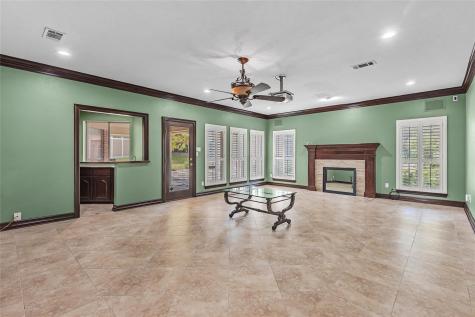 6400 Creekside Drive Greenville TX 75402