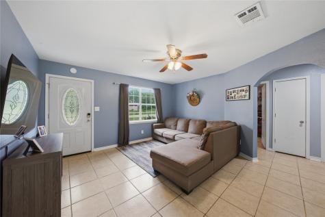 732 Ridgewood Drive Tool TX 75143