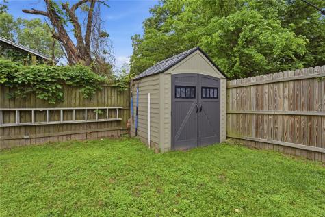 732 Ridgewood Drive Tool TX 75143