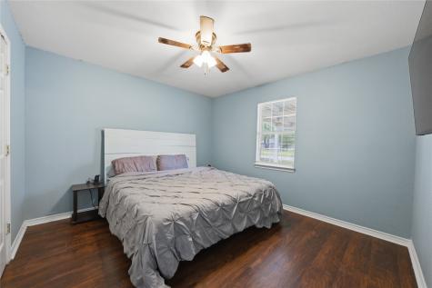 732 Ridgewood Drive Tool TX 75143