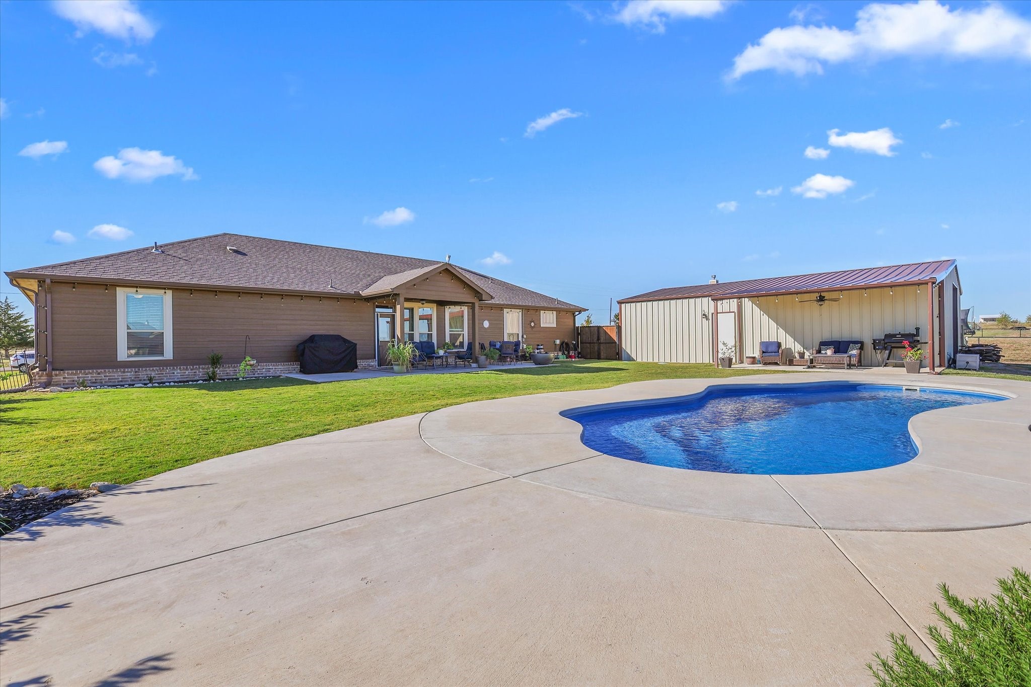 2375 County Road 4010 Decatur TX 76234