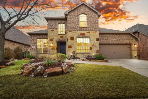 8721 Bayberry Avenue Lantana TX 76226