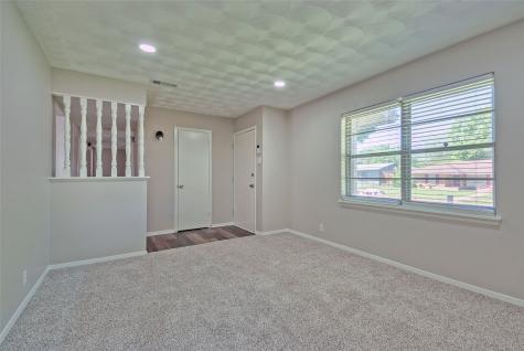 5220 Darlene Street Dallas TX 75232