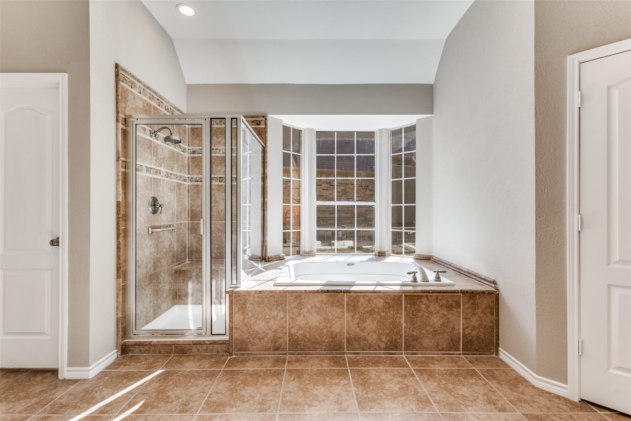 2822 Roundrock Mckinney TX 75072