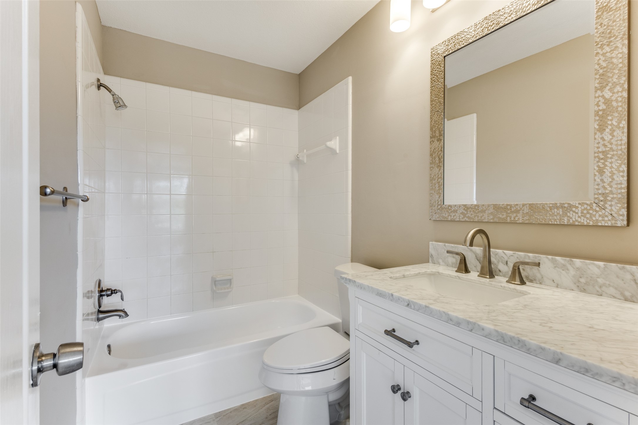 2822 Roundrock Mckinney TX 75072