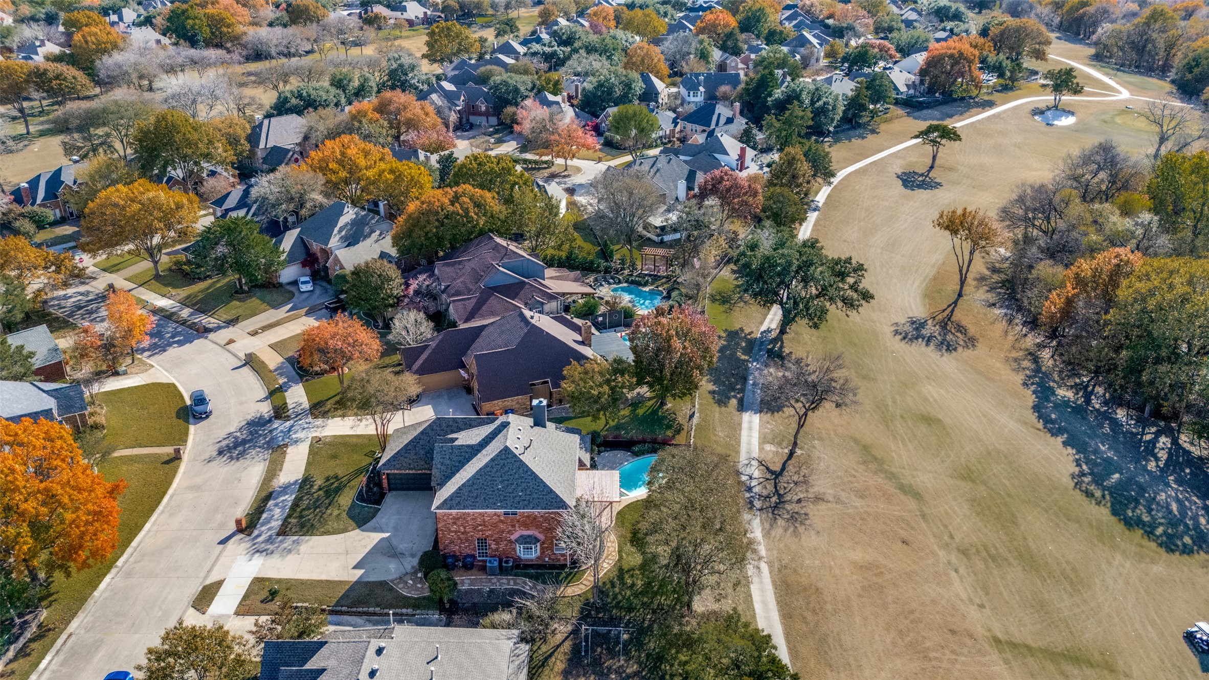 2822 Roundrock Mckinney TX 75072