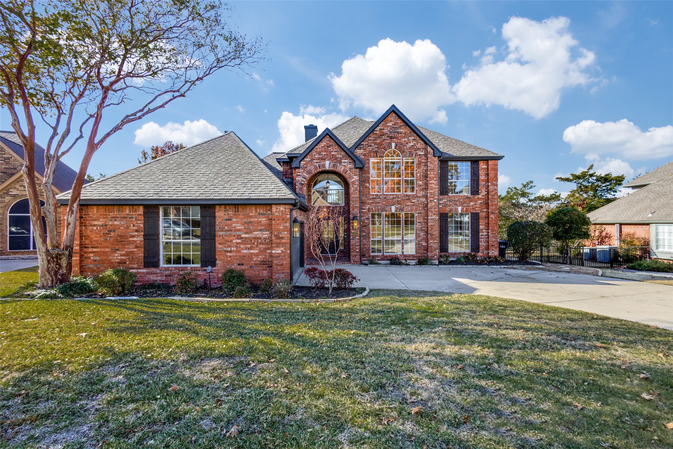 2822 Roundrock Mckinney TX 75072