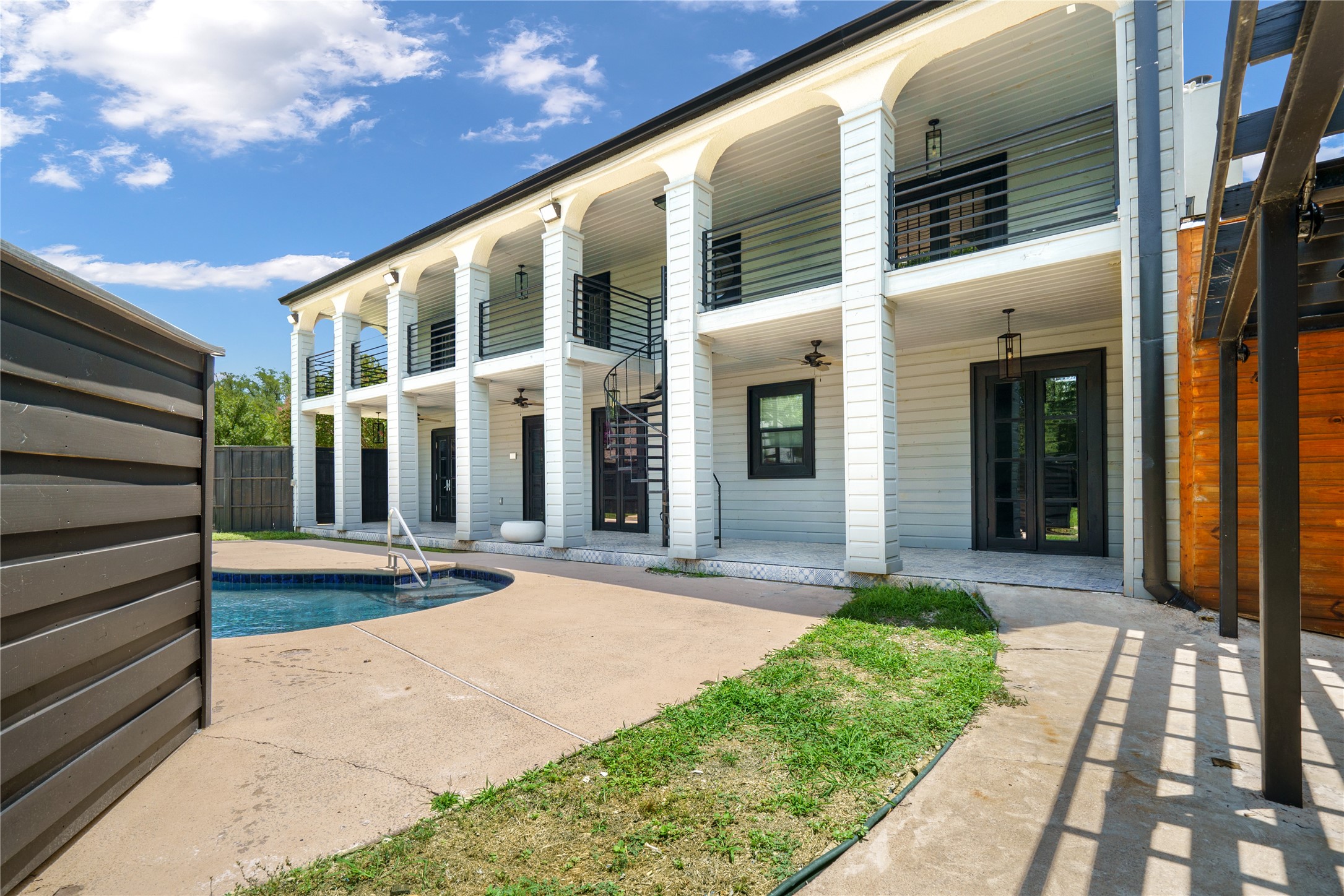 3507 Brookline Lane Farmers Branch TX 75234