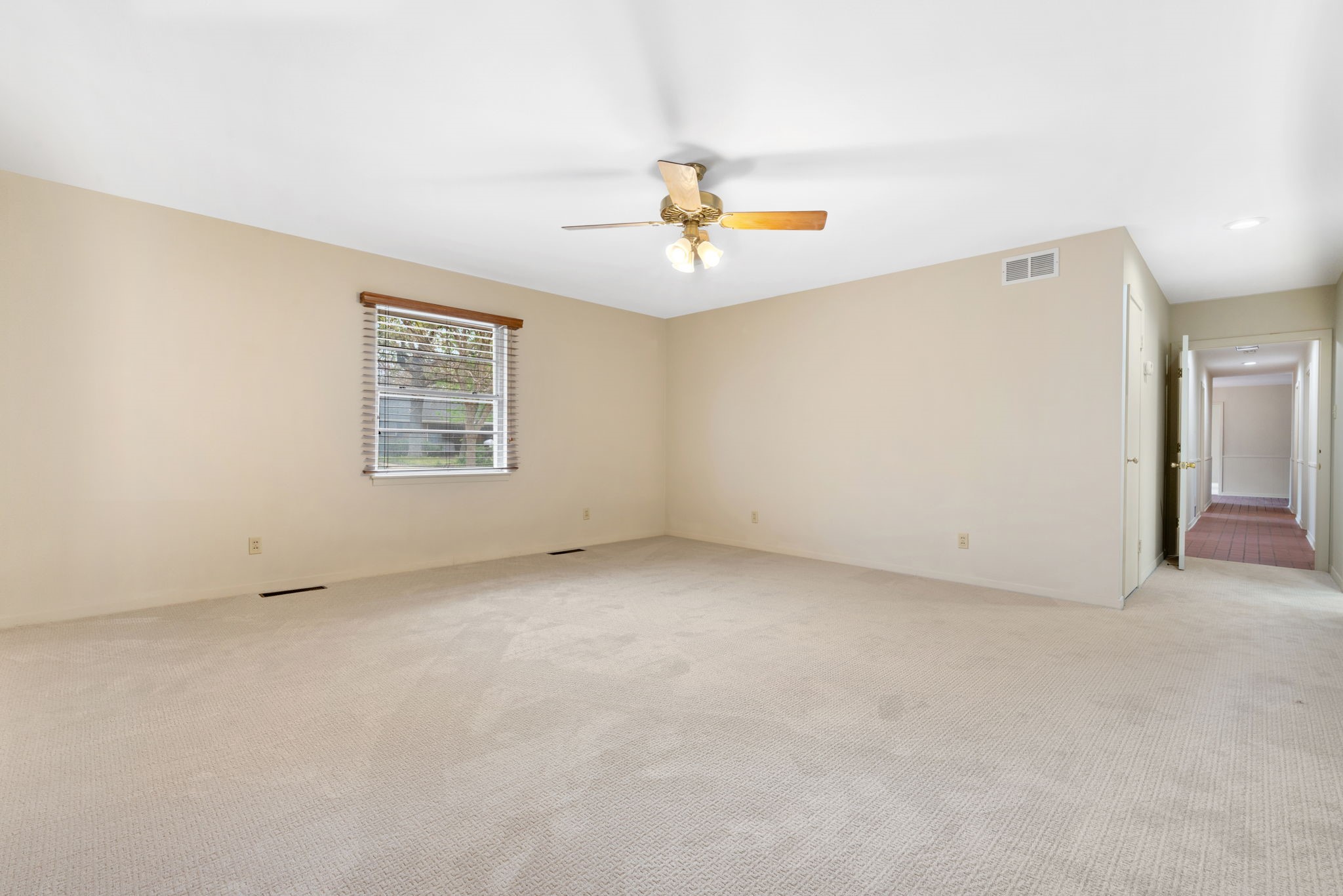 804 NW 11th Street Mineral Wells TX 76067
