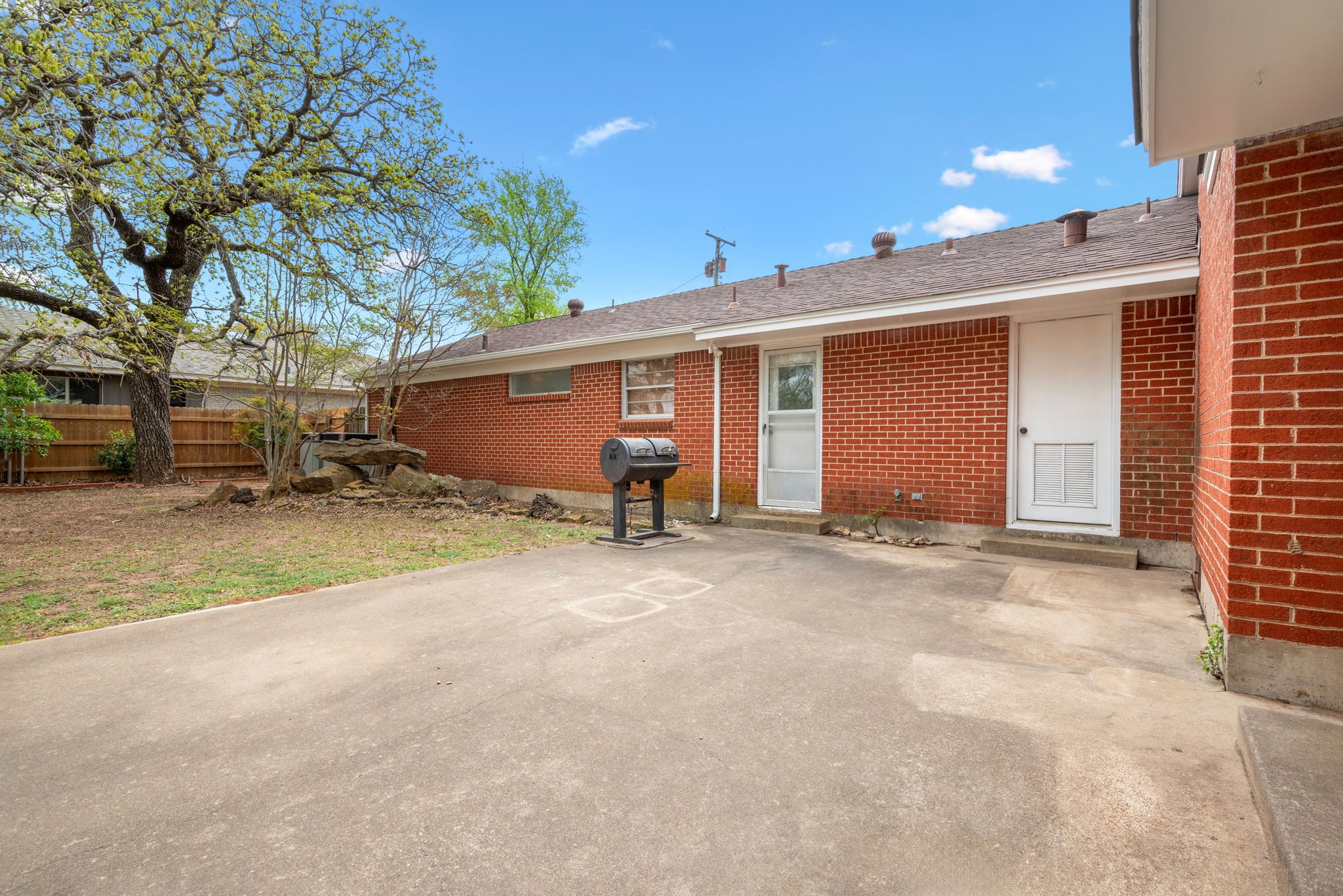 804 NW 11th Street Mineral Wells TX 76067
